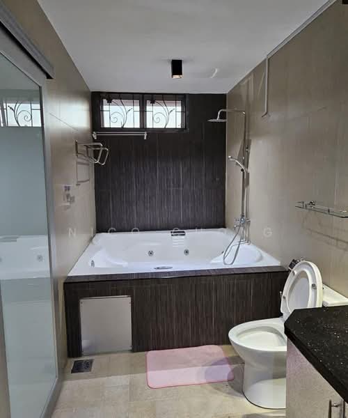 2-storey Terraced House for Sale in Taman Gaya (Ulu Tiram) - Nico Chong - Bathroom - PropertyGuru.com.my