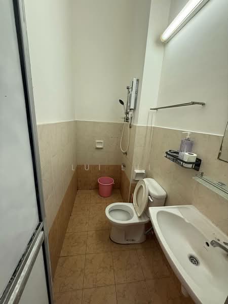 1-storey Terraced House for Rent in Bukit Indah (Iskandar Puteri (Nusajaya)) - Lui Lui - Bathroom - PropertyGuru.com.my
