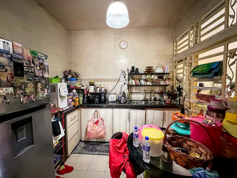 2-storey Terraced House for Sale in Kajang (Selangor) - Atikah Azman - Kitchen - PropertyGuru.com.my