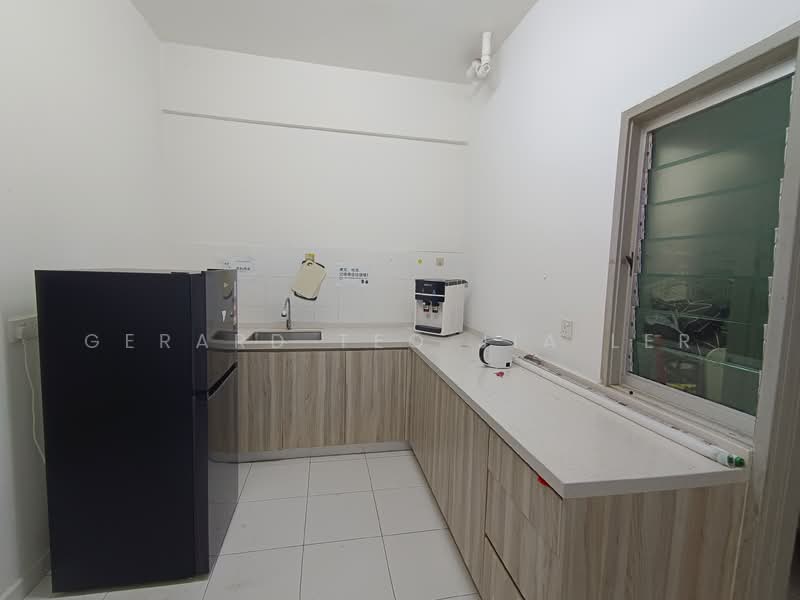 Condominium for Rent at The Golden Triangle Condominium - Gerard Teo Jia Ler - Kitchen - PropertyGuru.com.my