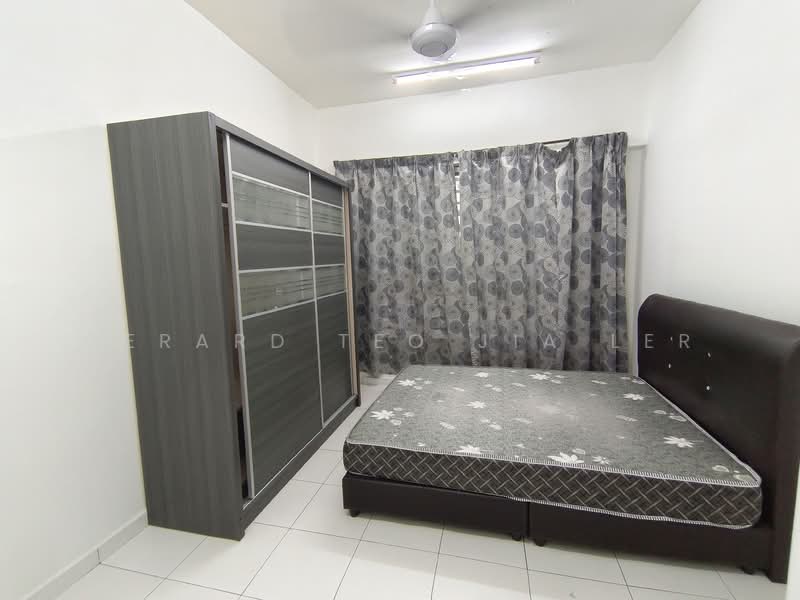 Condominium for Rent at The Golden Triangle Condominium - Gerard Teo Jia Ler - Bedroom - PropertyGuru.com.my