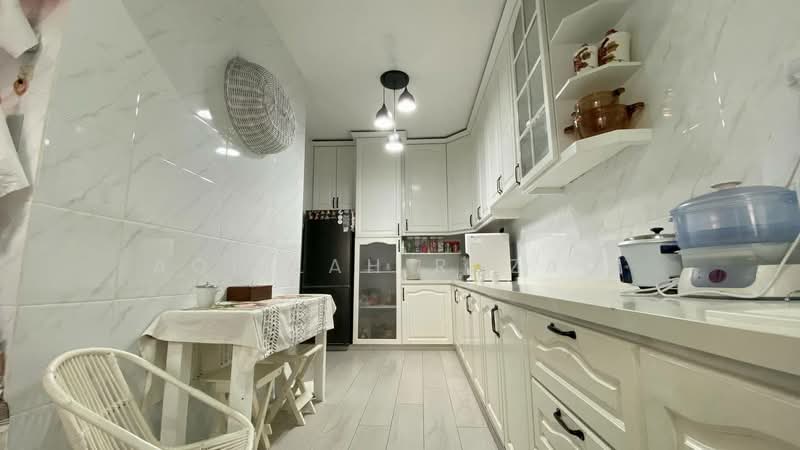 Terraced House for Sale in Kajang (Selangor) - Aqillah Razali - Kitchen - PropertyGuru.com.my