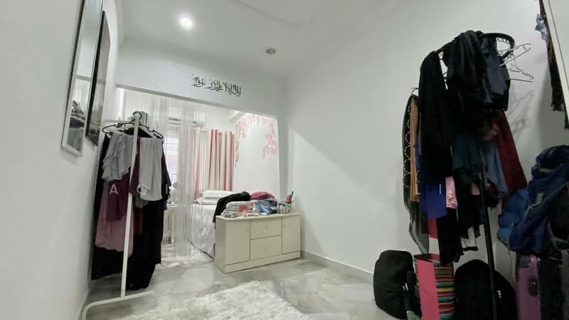 Terraced House for Sale in Kajang (Selangor) - Aqillah Razali - Bedroom - PropertyGuru.com.my