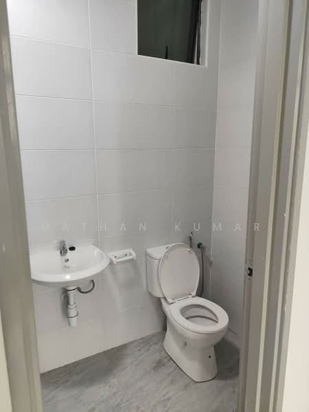 Condominium for Rent at KSL Residence 2 @ Kangkar Tebrau - Mathan Kumar - Bathroom - PropertyGuru.com.my