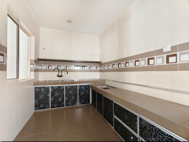 Semi-Detached House for Sale in Ipoh (Perak) - Jerry Chow - Kitchen - PropertyGuru.com.my