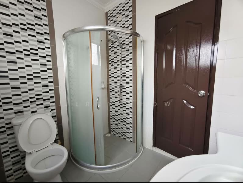 Semi-Detached House for Sale in Ipoh (Perak) - Jerry Chow - Bathroom - PropertyGuru.com.my