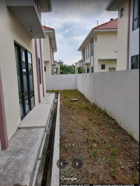 Semi-Detached House for Sale in Banting (Selangor) - Jim Lee - Exterior - PropertyGuru.com.my