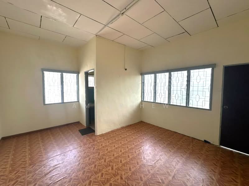 Untuk Dijual - Taman Iskandar nearby Taman Pelangi JB Town Double Storey Semi-D House