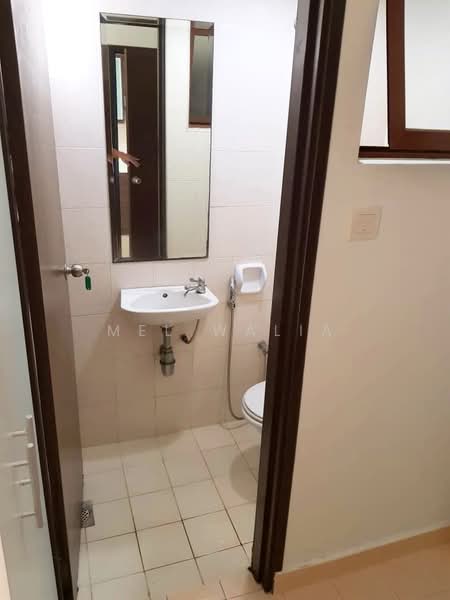 Ukay Bayu untuk Untuk Dijual - RM 850,000, Mac 2026 - Bathroom - PropertyGuru.com.my