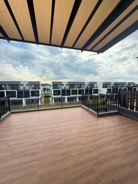 3-storey Terraced House for Sale in Senibong (Permas Jaya) - Pauline Goh - Exterior - PropertyGuru.com.my