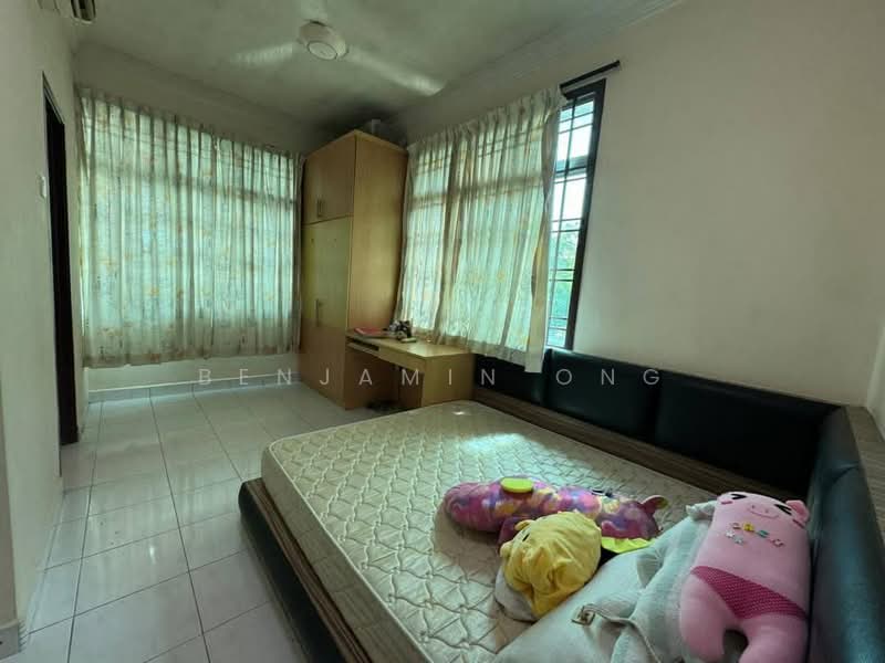 2-storey Terraced House for Sale in Taman Seri Orkid (Skudai) - Benjamin Ong - Bedroom - PropertyGuru.com.my