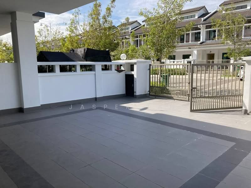2-storey Terraced House for Sale in Semenyih (Selangor) - Jasper Tan - Exterior - PropertyGuru.com.my