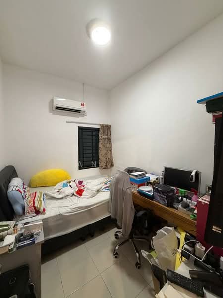 Service Residence for Sale at Sun City (Plaza Mentari) - Alan Chew - Bedroom - PropertyGuru.com.my