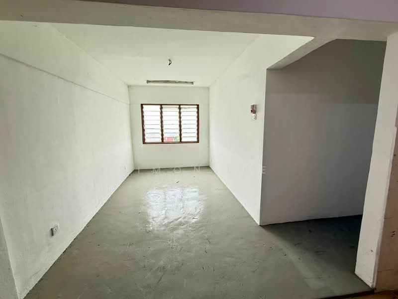Flat for Sale at Taman Permai Indah Flat - Simon Lee - Interior - PropertyGuru.com.my