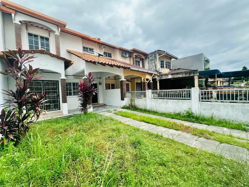 2-storey Terraced House for Sale in Alam Damai (Cheras) - Zarema Kulbuzheva - Exterior - PropertyGuru.com.my