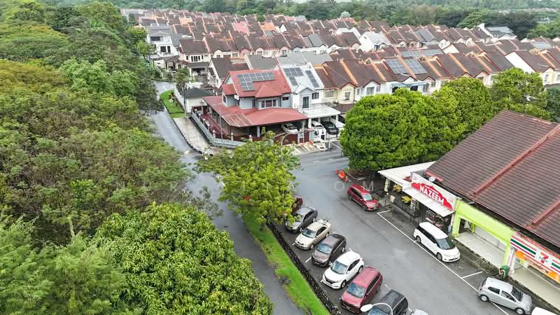 2-storey Terraced House for Sale in Putra Heights (Subang Jaya) - Nur Alia Omar - Exterior - PropertyGuru.com.my