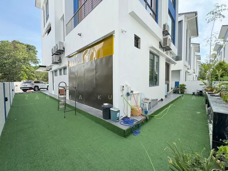 Bungalow for Sale in Kuala Selangor (Selangor) - Zarema Kulbuzheva - Exterior - PropertyGuru.com.my