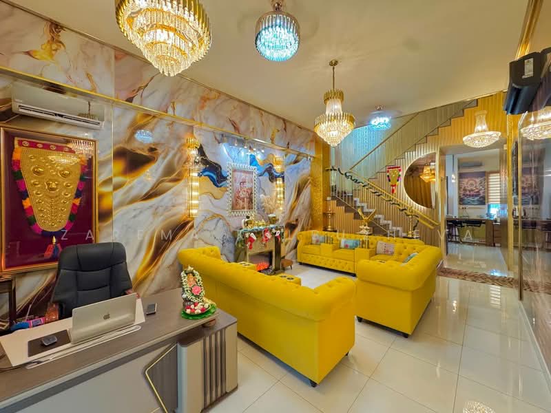Bungalow for Sale in Kuala Selangor (Selangor) - Zarema Kulbuzheva - Living Room - PropertyGuru.com.my