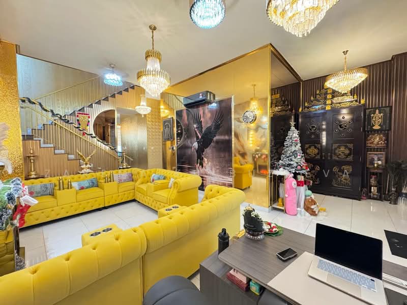 Bungalow for Sale in Kuala Selangor (Selangor) - Zarema Kulbuzheva - Living Room - PropertyGuru.com.my