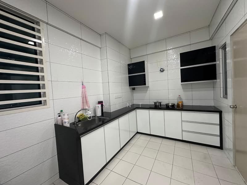 Condominium for Rent at Elit Heights @ Bayan City - Clemment Lee - Kitchen - PropertyGuru.com.my