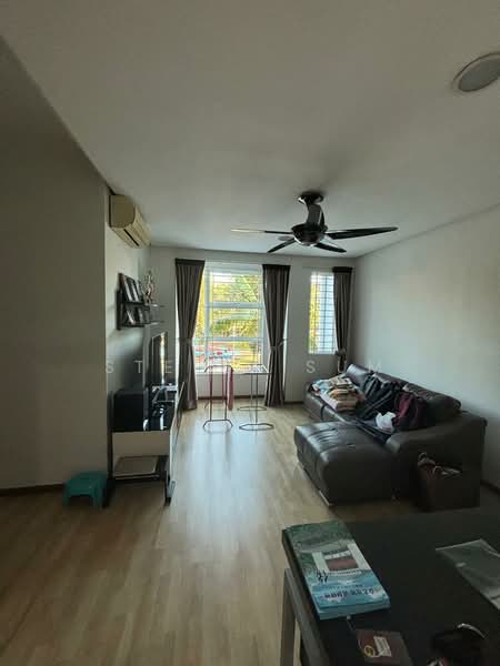 Junior Master Bedroom