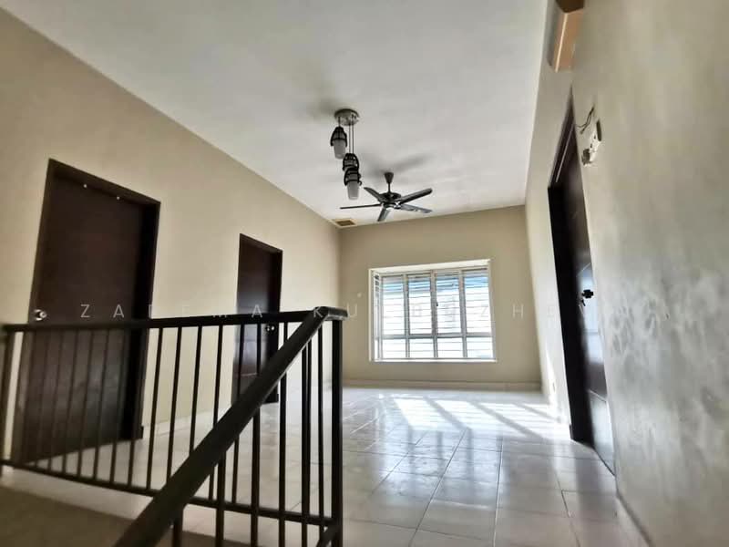 2-storey Terraced House for Sale in Seri Kembangan (Selangor) - Zarema Kulbuzheva - Interior - PropertyGuru.com.my
