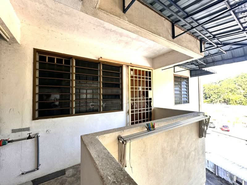 Desa Indah Block 1 untuk Untuk Disewa - RM 900 /bulan, Feb 2026 - Exterior - PropertyGuru.com.my