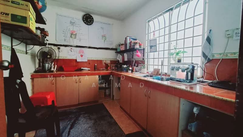 2-storey Terraced House for Sale in Bandar Baru Bangi (Selangor) - Mohamad Fauzi Ahmad - Kitchen - PropertyGuru.com.my