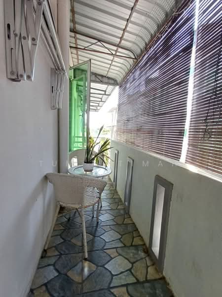 2-storey Terraced House for Sale in Bandar Sri Sendayan (Negeri Sembilan) - Tun Fatimah - Balcony - PropertyGuru.com.my