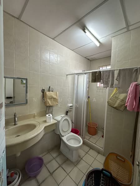 Condominium for Sale at Greenview Residence - Ngiuo Vai Yan - Bathroom - PropertyGuru.com.my