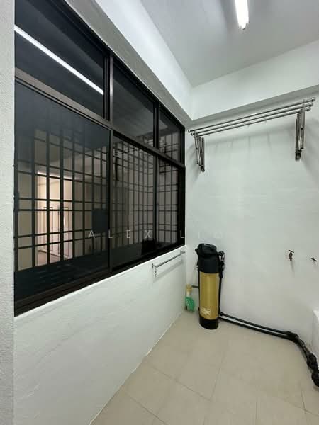 Westlands Court untuk Untuk Disewa - RM 1,999 /bulan, Feb 2026 - Balcony - PropertyGuru.com.my