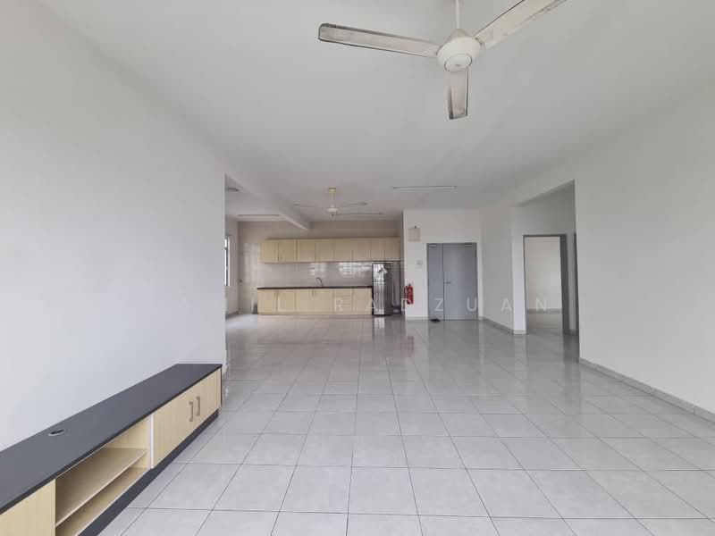 Apartment for Sale at Pangsapuri Setia Impian @ Kajang - Kamil Radzuan - Living Room - PropertyGuru.com.my
