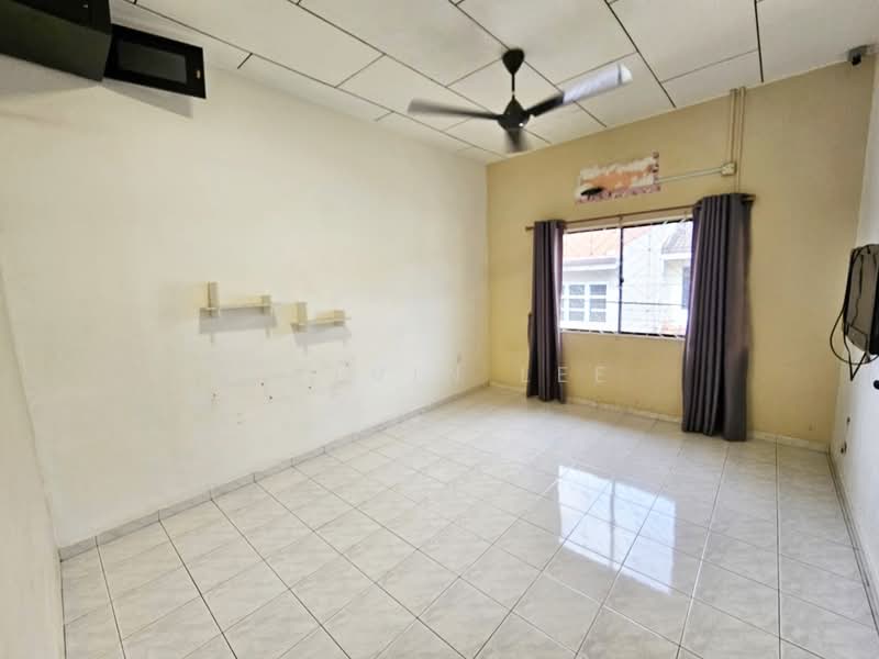 2-storey Terraced House for Sale in Taman Johor Jaya (Johor Bahru) - Calvin Lee - PropertyGuru.com.my