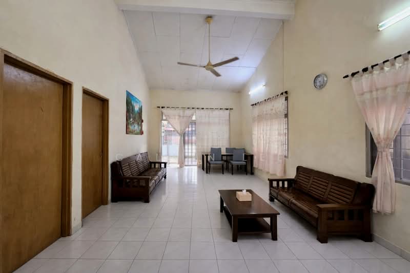 Semi-Detached House for Sale in Taman Megah Ria (Masai) - Calvin Lee - Living Room - PropertyGuru.com.my