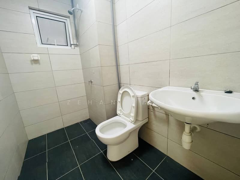 Residensi Rimbun @ Canopy Hills untuk Untuk Disewa - RM 1,000 /bulan, Feb 2026 - Bathroom - PropertyGuru.com.my