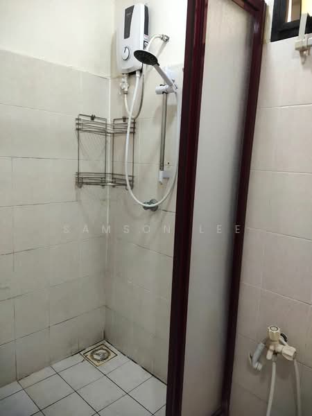 Condominium for Sale at Platinum Hill PV 3 - Samson Lee - Bathroom - PropertyGuru.com.my