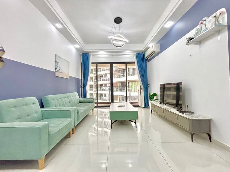 Bay Point @ Country Garden Danga Bay untuk Untuk Dijual - RM 590,000, Feb 2026 - Living Room - PropertyGuru.com.my