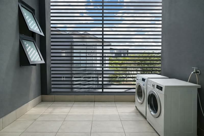 Bungalow for Sale in Putrajaya (Putrajaya) - Hakim Ali - Laundry area - PropertyGuru.com.my