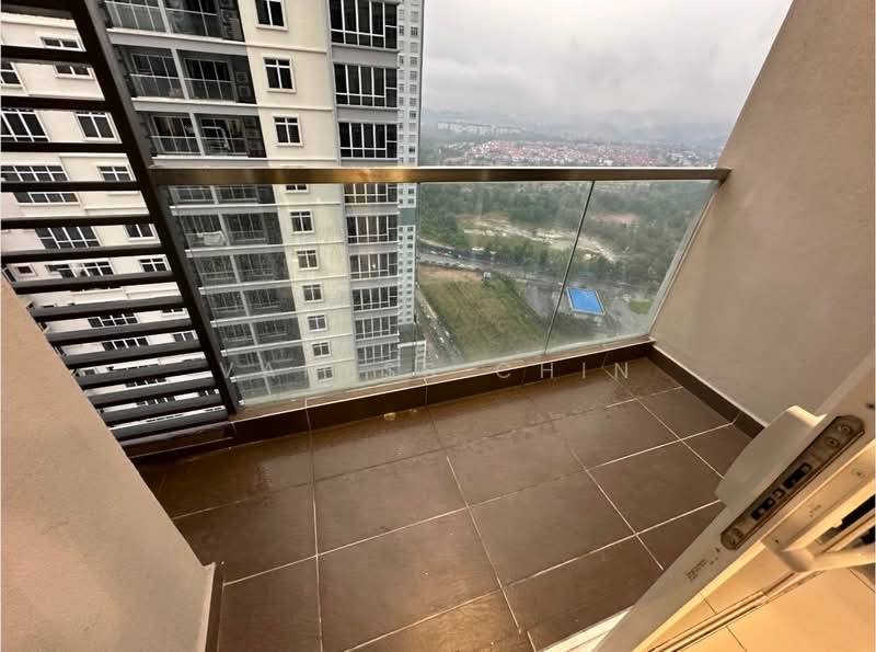 Paraiso Residence @ The Earth untuk Untuk Disewa - RM 2,400 /bulan, Feb 2026 - Balcony - PropertyGuru.com.my