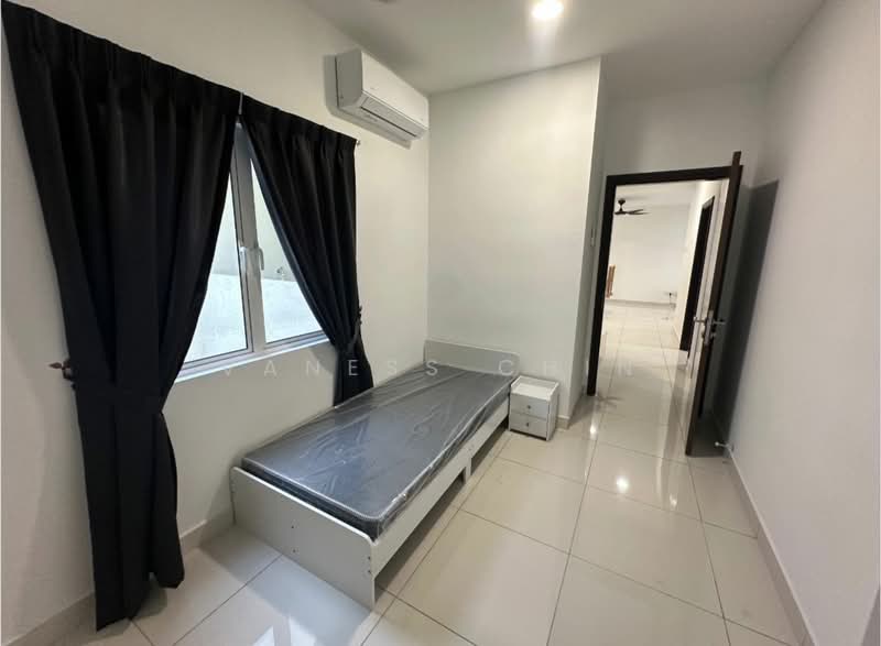 Condominium for Rent at Paraiso Residence @ The Earth - Vaness Chin - Bedroom - PropertyGuru.com.my