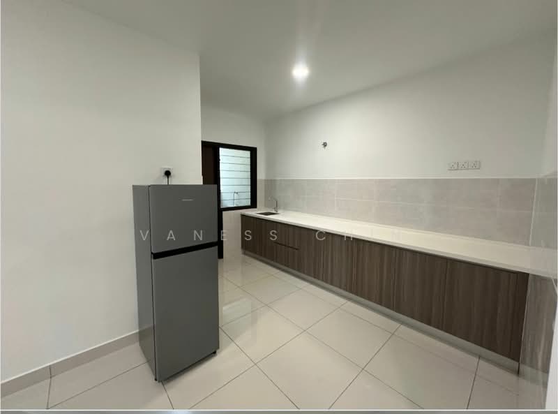 Condominium for Rent at Paraiso Residence @ The Earth - Vaness Chin - Kitchen - PropertyGuru.com.my