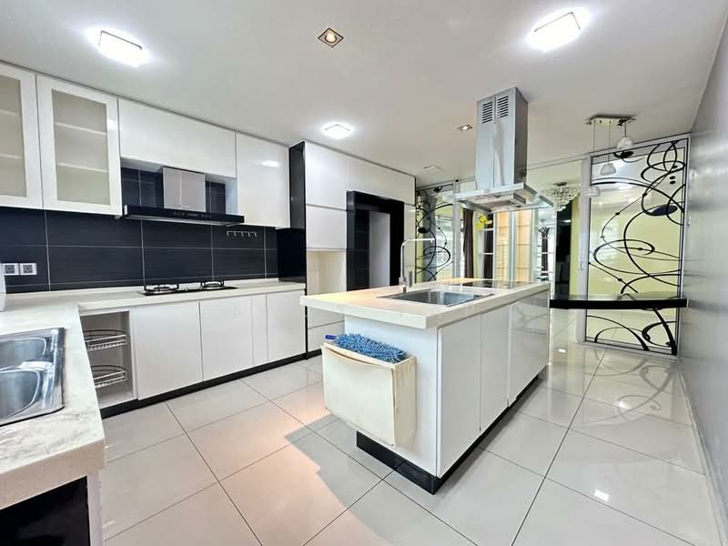 Semi-Detached House for Sale in Kota Emerald (Rawang) - Andy Yap - Kitchen - PropertyGuru.com.my