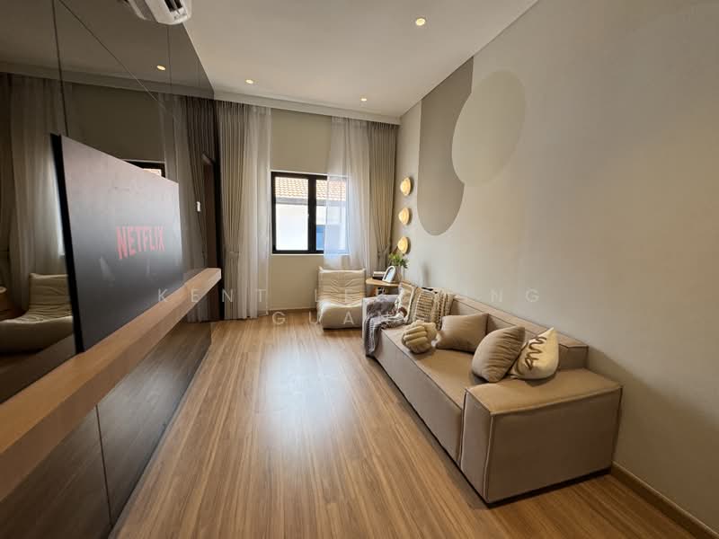 Rumah Teres 2 Tingkat untuk Dijual di Seksyen 7 (Shah Alam) - Kent Lee Jing Guang - Living Room - PropertyGuru.com.my