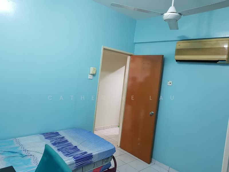 Condominium for Sale at Vista Komanwel A - Catherine Lau - Bedroom - PropertyGuru.com.my