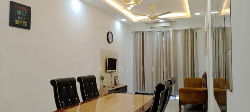 Service Residence for Sale at Jentayu Residensi @ Tampoi - Robin Teo - Living Room - PropertyGuru.com.my