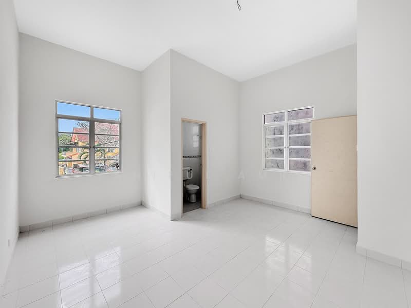 Ukay Perdana untuk Untuk Dijual - RM 680,000, Mac 2026 - Bathroom - PropertyGuru.com.my