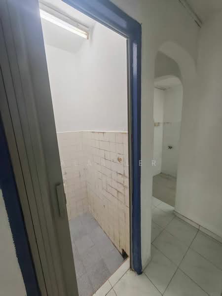 2-storey Terraced House for Sale in Taman Rinting (Masai) - Alan Ler - Interior - PropertyGuru.com.my