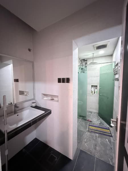 2-storey Terraced House for Sale in Pulai (Johor) - Abd Hakeem Abd Jalil - Bathroom - PropertyGuru.com.my