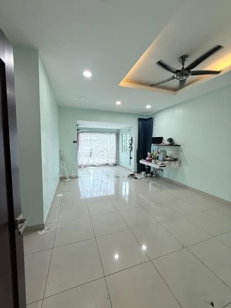 2-storey Terraced House for Sale in Pulai (Johor) - Abd Hakeem Abd Jalil - Living Room - PropertyGuru.com.my