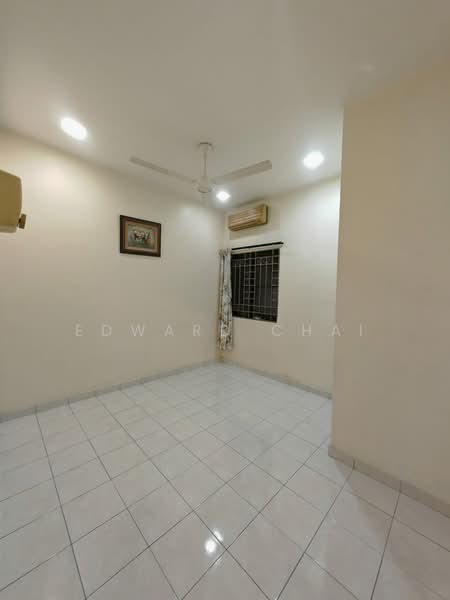 Bukit Jelutong untuk Untuk Dijual - RM 880,000, Apr 2026 - Interior - PropertyGuru.com.my